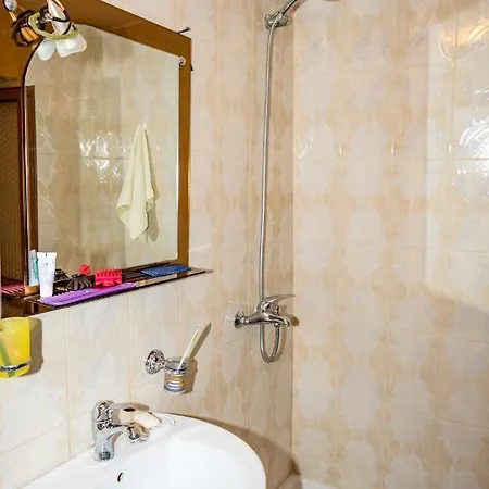 Gjergji Rehove Habitación en casa particular Erseke